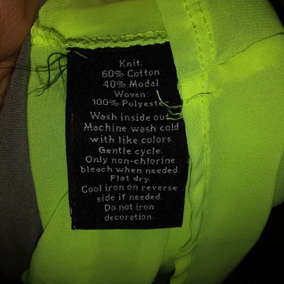 🛑LAST CHANCE rock & Republic Sexy oversized blouse - Picture 2 of 5